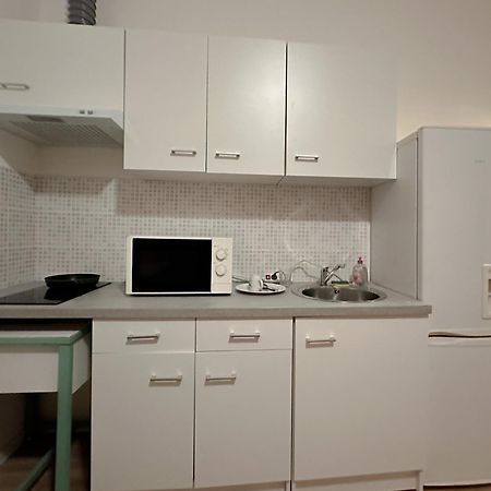 Charmant Studio Avec Balcon Perpignan Eksteriør billede