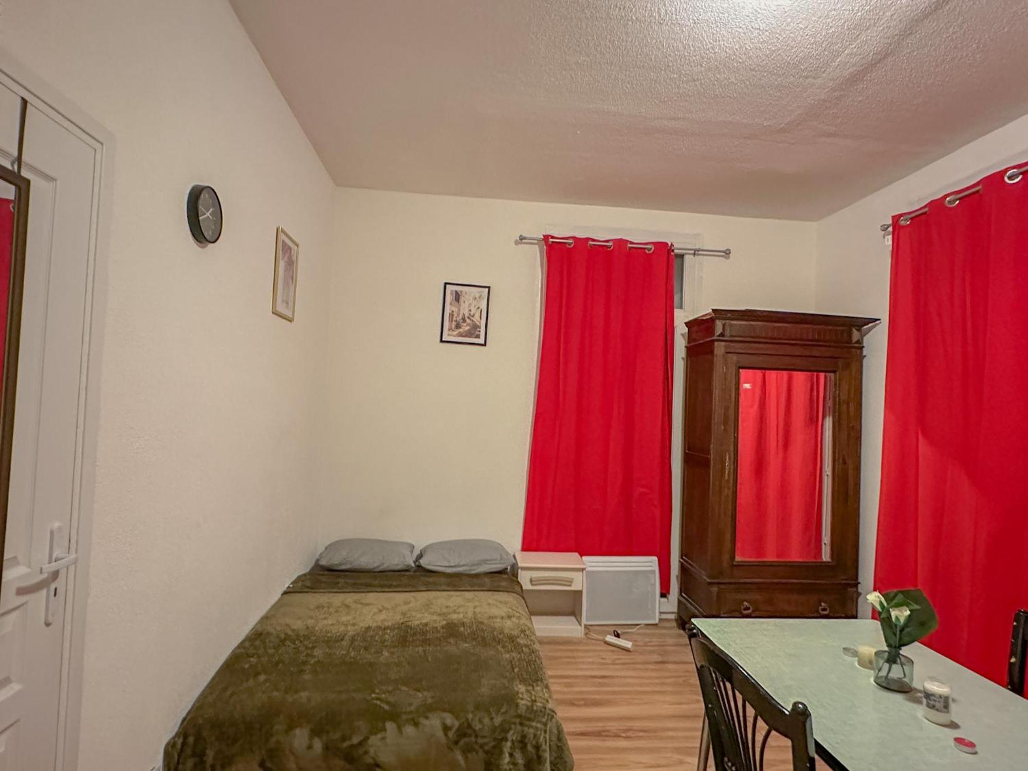 Charmant Studio Avec Balcon Perpignan Eksteriør billede