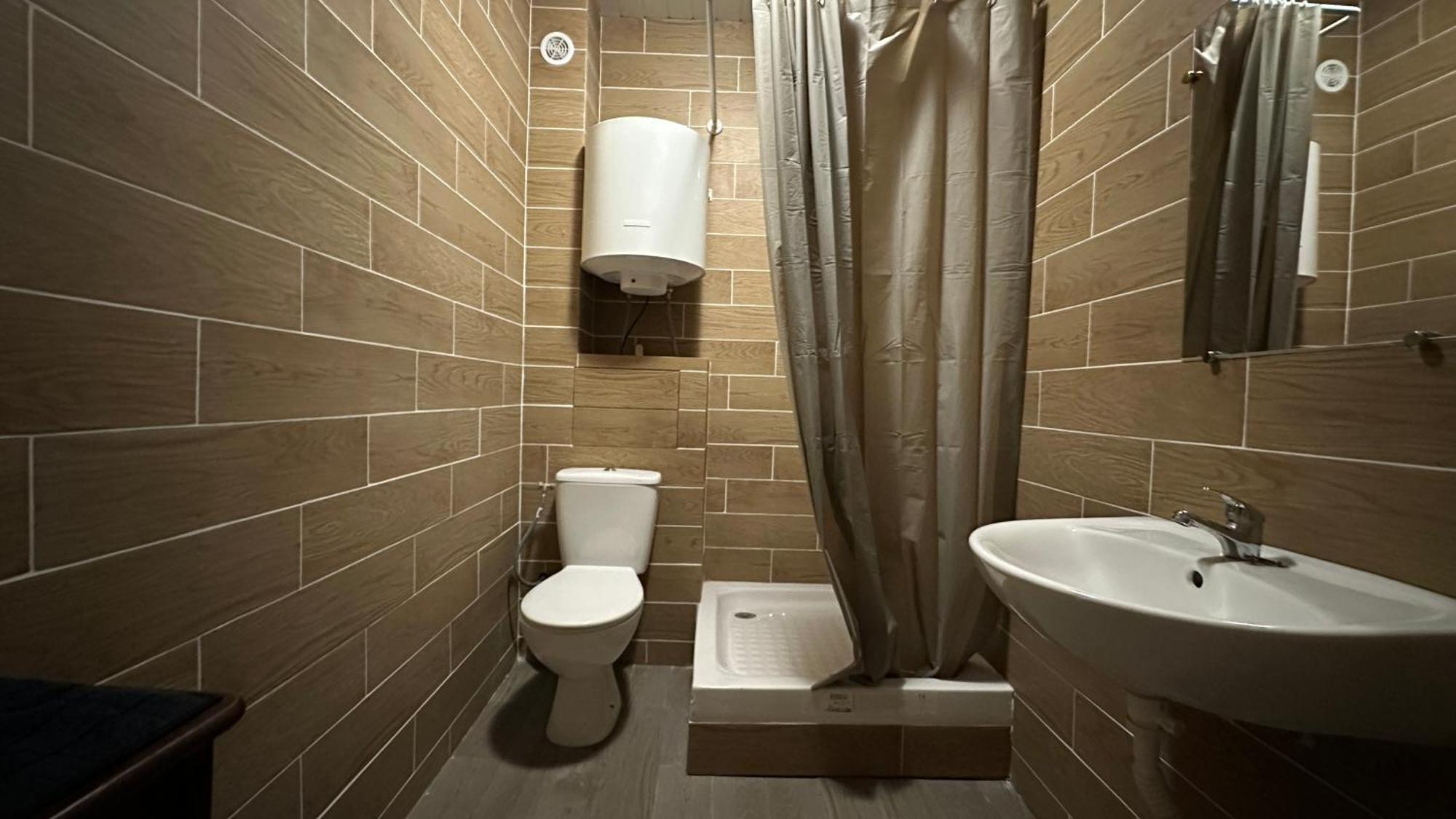 Charmant Studio Avec Balcon Perpignan Eksteriør billede