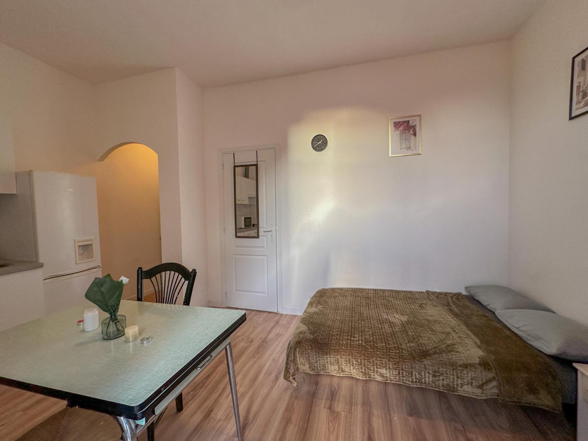 Charmant Studio Avec Balcon Perpignan Eksteriør billede