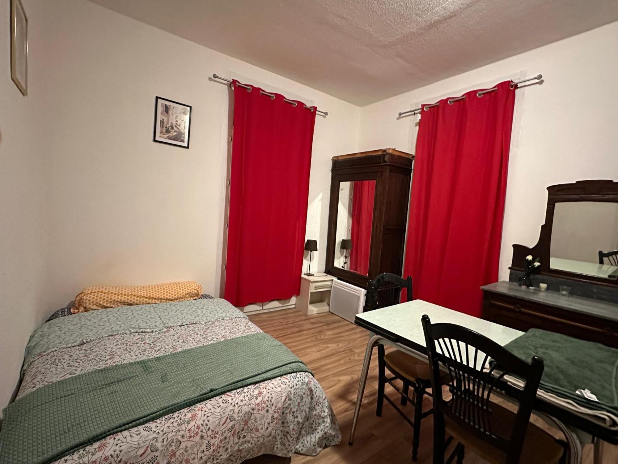 Charmant Studio Avec Balcon Perpignan Eksteriør billede